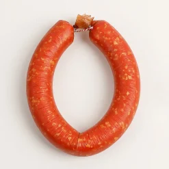 Sale DecoWoerner Ammerländer-Mettwurst-Ring, Lebensmittel-Attrappe 21 Cm rot