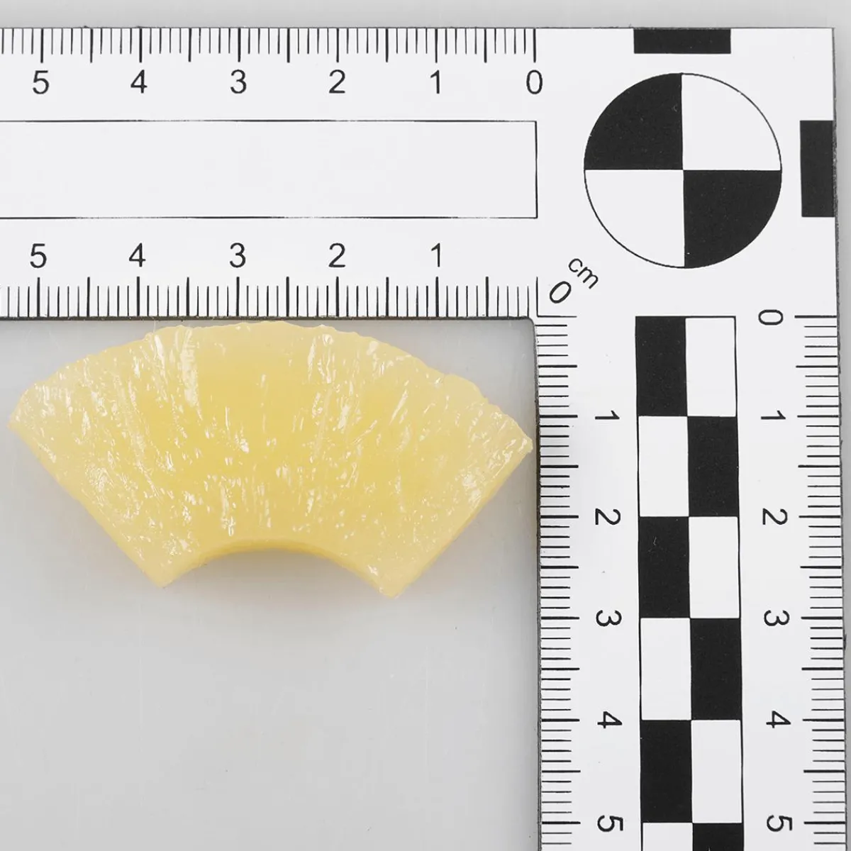 New DecoWoerner Ananas Scheiben Lebensmittel-Attrappe, 12 Stück gelb