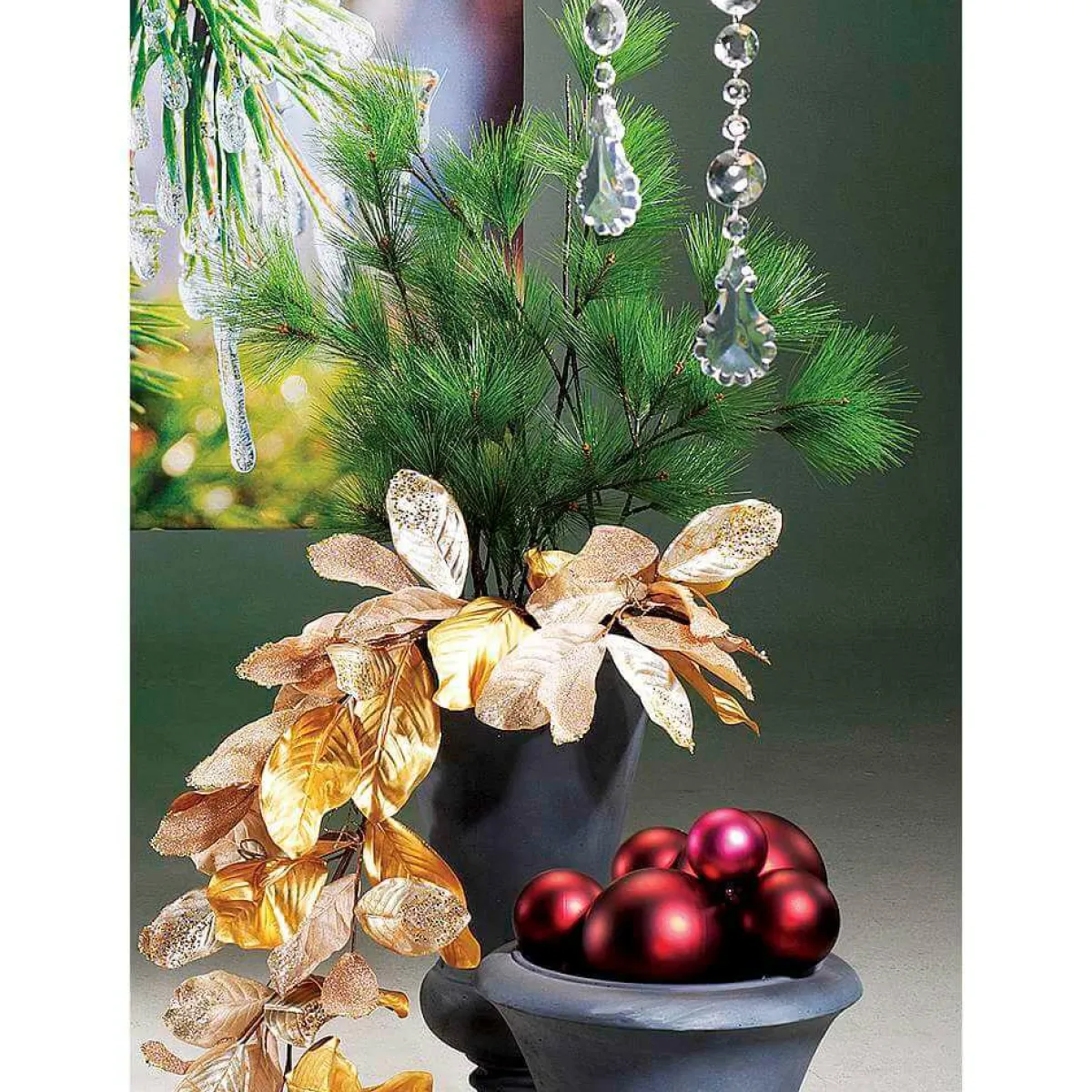 Clearance DecoWoerner Beerene, Matte Weihnachtskugeln Aus Schwer Entflammbarem Kunststoff, 6 Cm Ø – 24 Stück rot