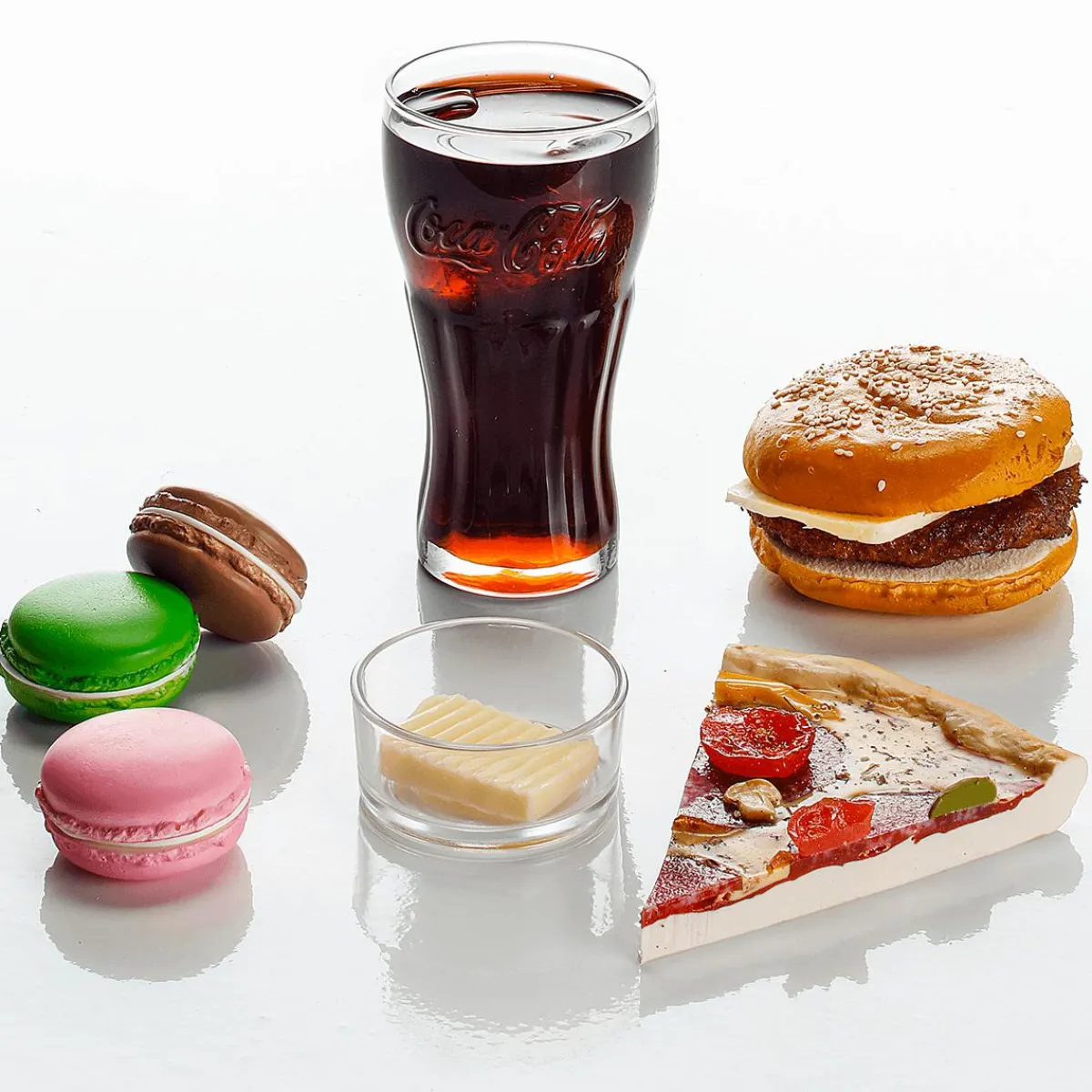 Best DecoWoerner Cheeseburger Lebensmittel-Attrappe 10 Cm braun