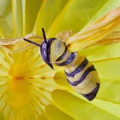 DecoWoerner Deko Bienen 26 Cm, 3 Stück gelb