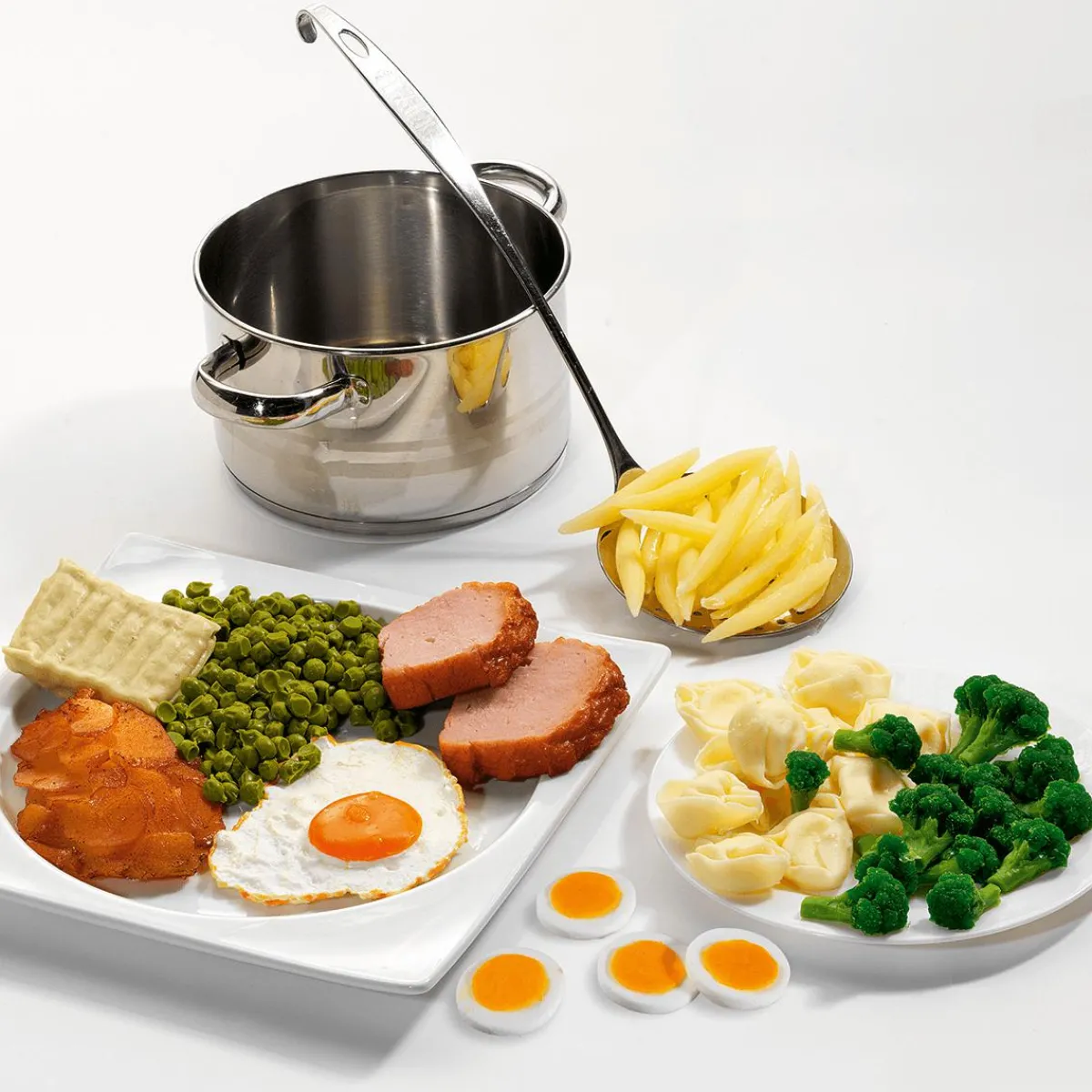 Best DecoWoerner Fleischkäse-Scheiben Lebensmittel-Attrappe, 2 Stück braun