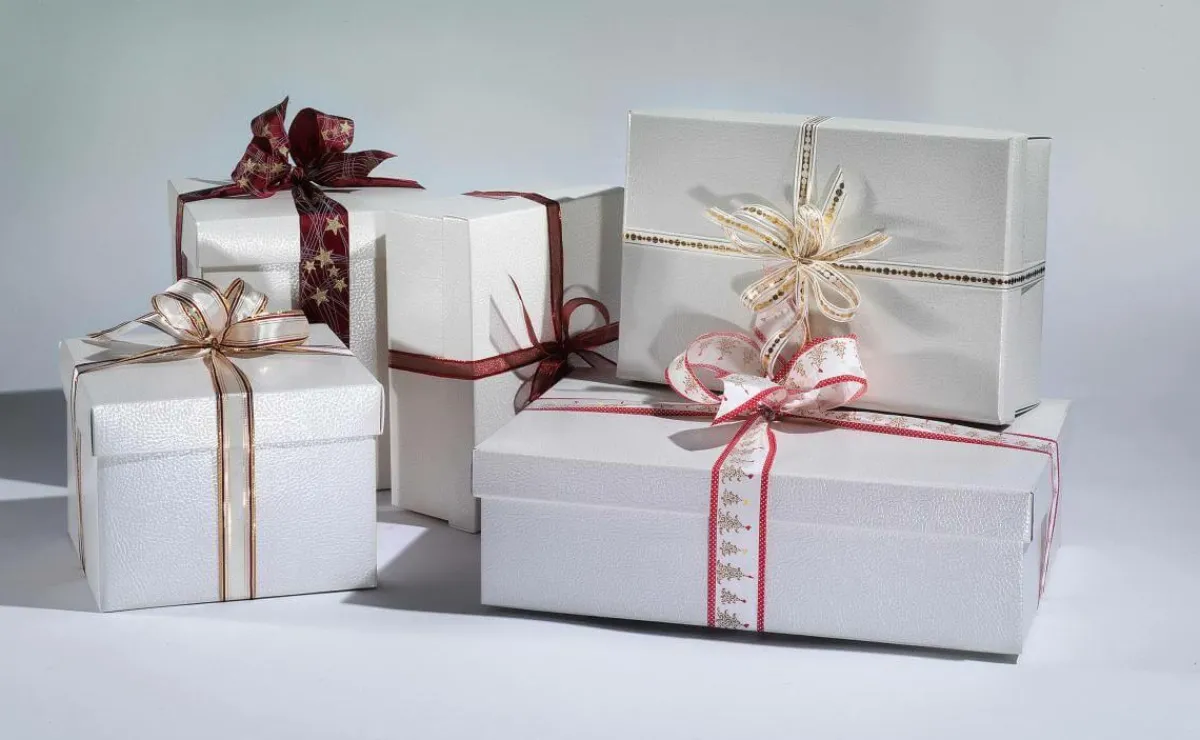 Hot DecoWoerner Geschenkkartons 38 X 26 X 10 Cm, Elfenbein 10 Stück weiß