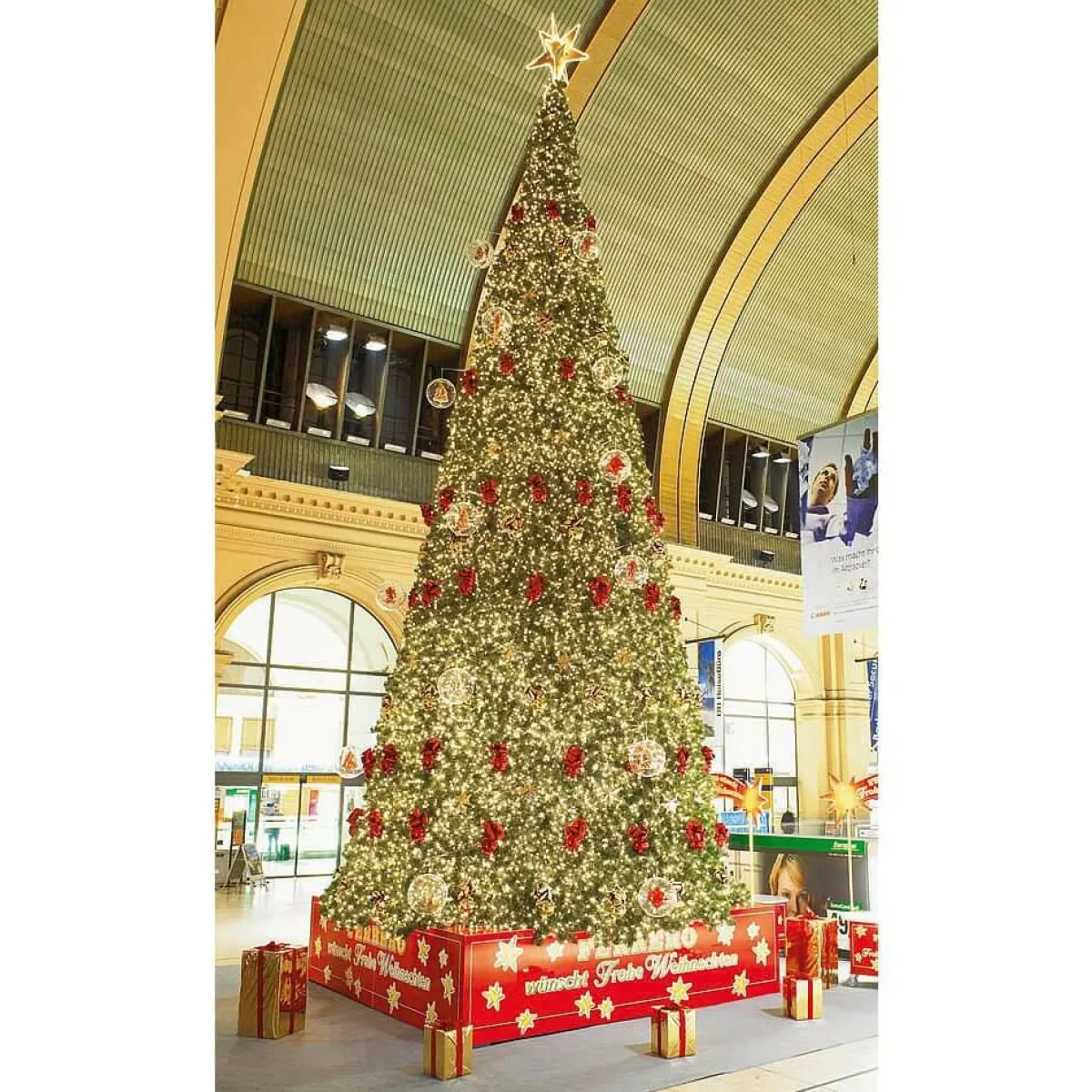 DecoWoerner Gigant Baum Ohne Licht, 1000 Cm grün