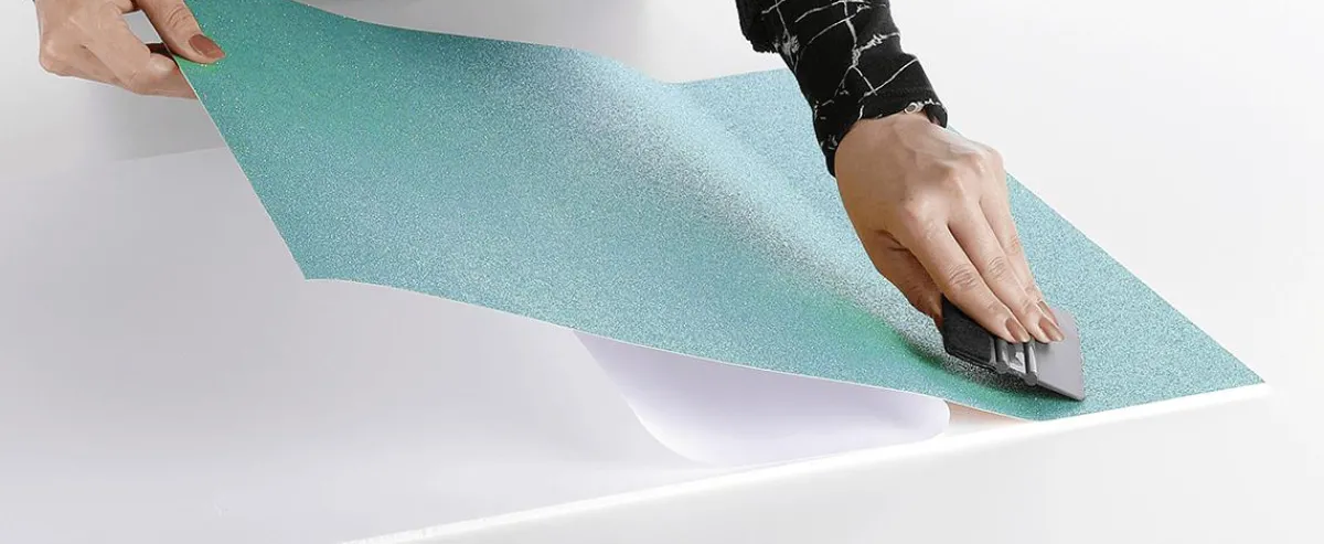 Discount DecoWoerner Glitzer-Folie Selbstklebend Türkis 50 Cm X 5 M Rolle blau