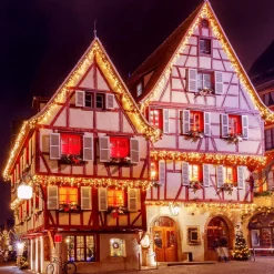 Best DecoWoerner Icicle-Light Lichterkette 300 X 100cm IP44 Weiß