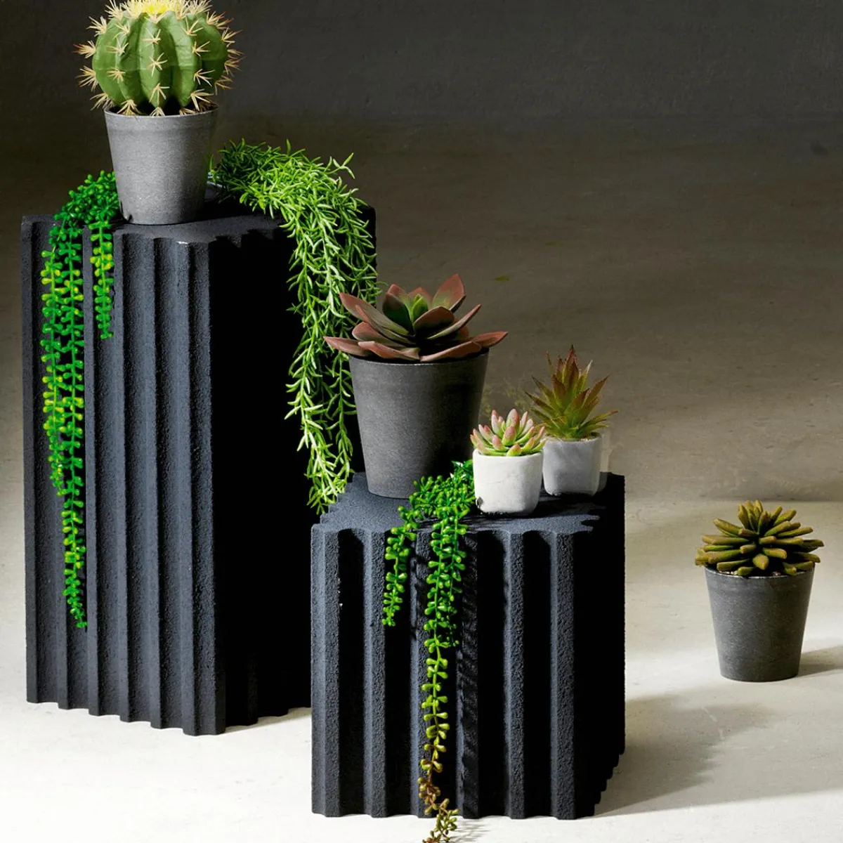 Outlet DecoWoerner Kunstpflanzenhänger Senecio Himalaya, 79 Cm grün