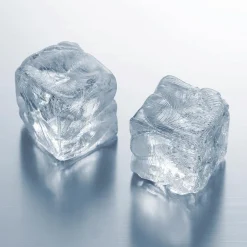 DecoWoerner Kunststoff-Eiswürfel Lebensmittelecht, 12 Stück transparent
