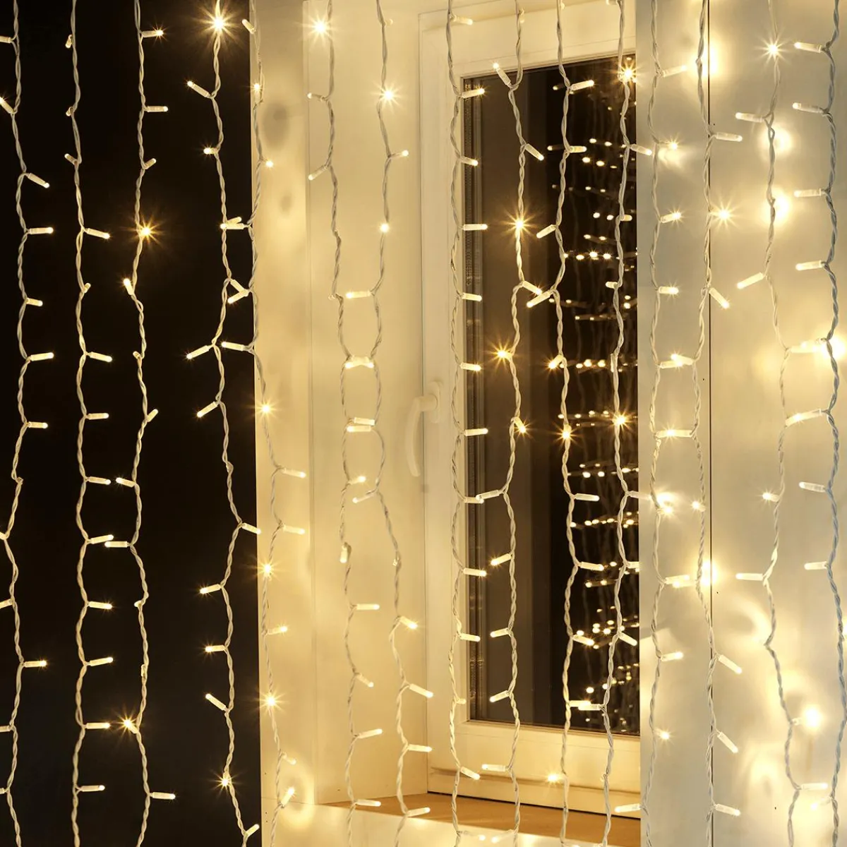 DecoWoerner LED Blinkender Profi Lichtvorhang System IP67, 300 Cm