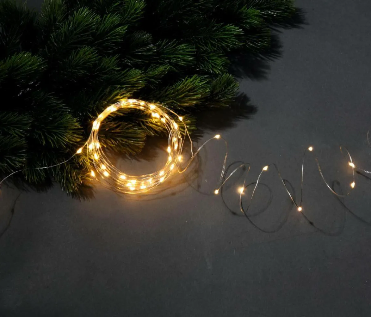 Sale DecoWoerner LED Draht Lichterkette Für Außen, 5 M silber