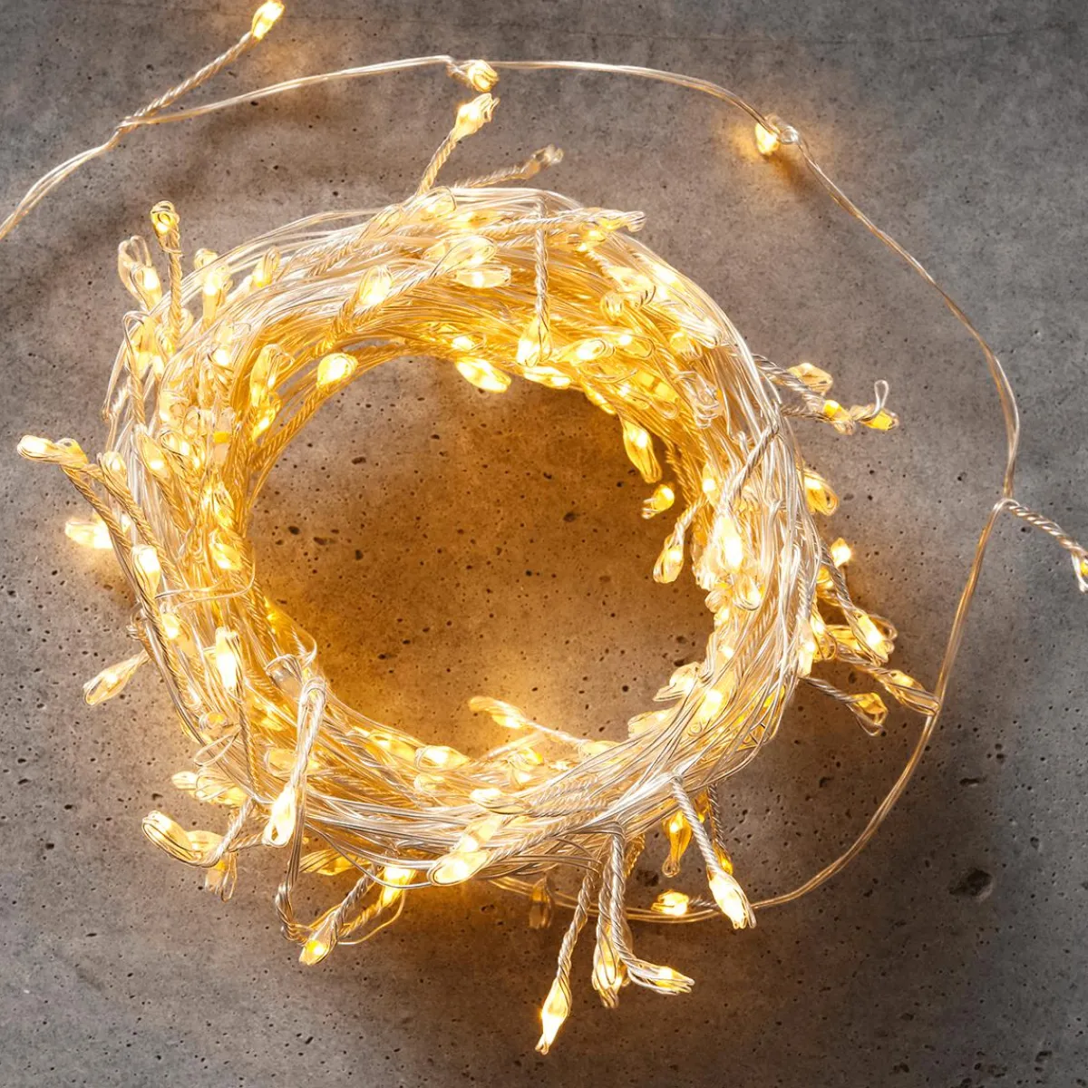 Sale DecoWoerner LED Draht-Lichterkette Twinkle Für Außen, 10 M, silber