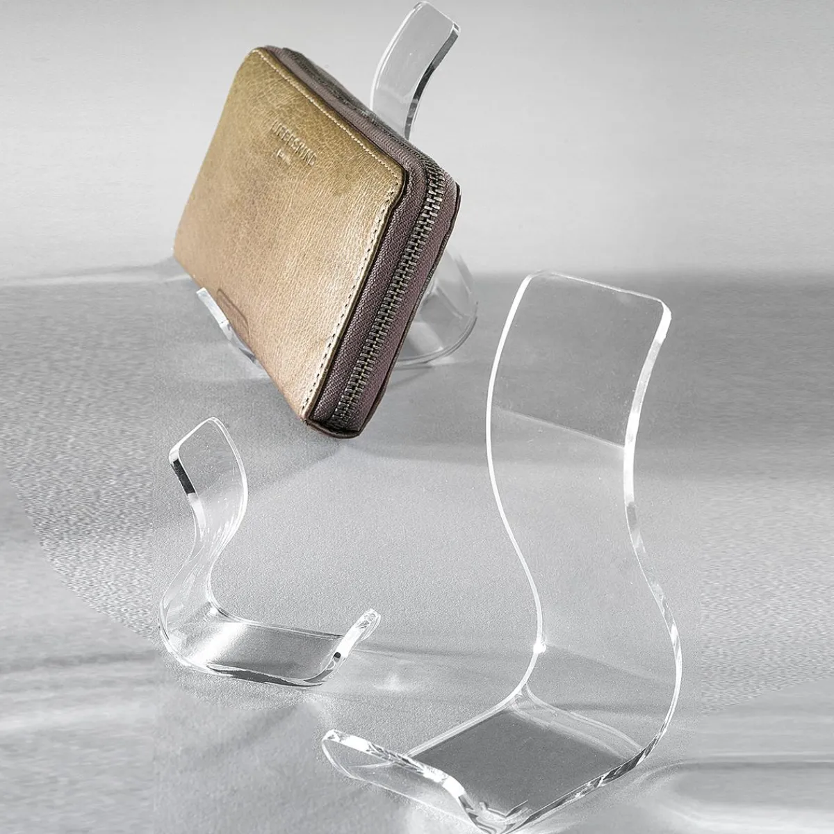 Sale DecoWoerner Lederwaren-Präsenter 7 Cm Hoch transparent