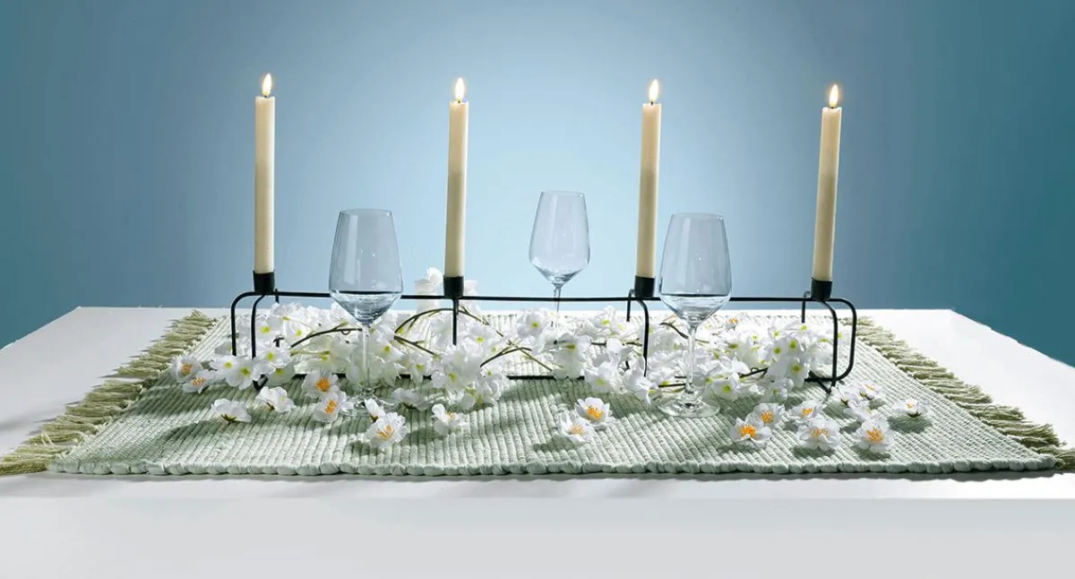 Discount DecoWoerner LED-Wachs Tafel-Kerzen 24,5 Cm, 2er Set weiß