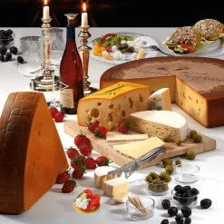 Sale DecoWoerner Leerdamer Käse Ausschnitt Attrappe gelb