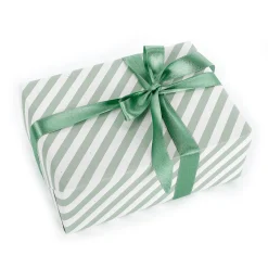 Hot DecoWoerner Nachhaltiges Kraftpapier Aus Zuckerrüben Mit en & Weißen Streifen – 50 M Geschenkpapier-Rolle grün
