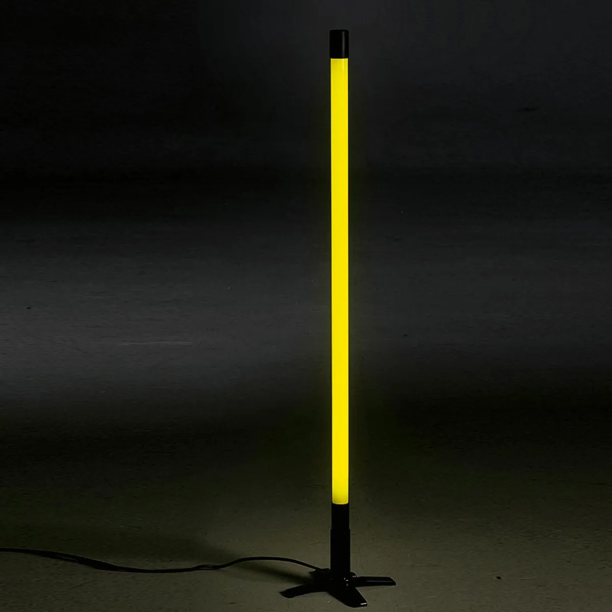 New DecoWoerner Neonröhre , 134 Cm gelb