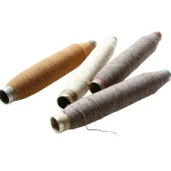New DecoWoerner Original Garnspule mehrfarbig