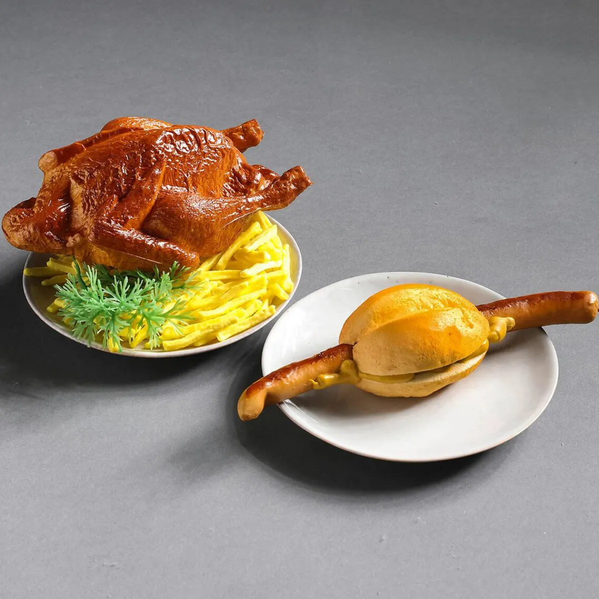 DecoWoerner Pommes Frites Lebensmittel-Attrappe gelb