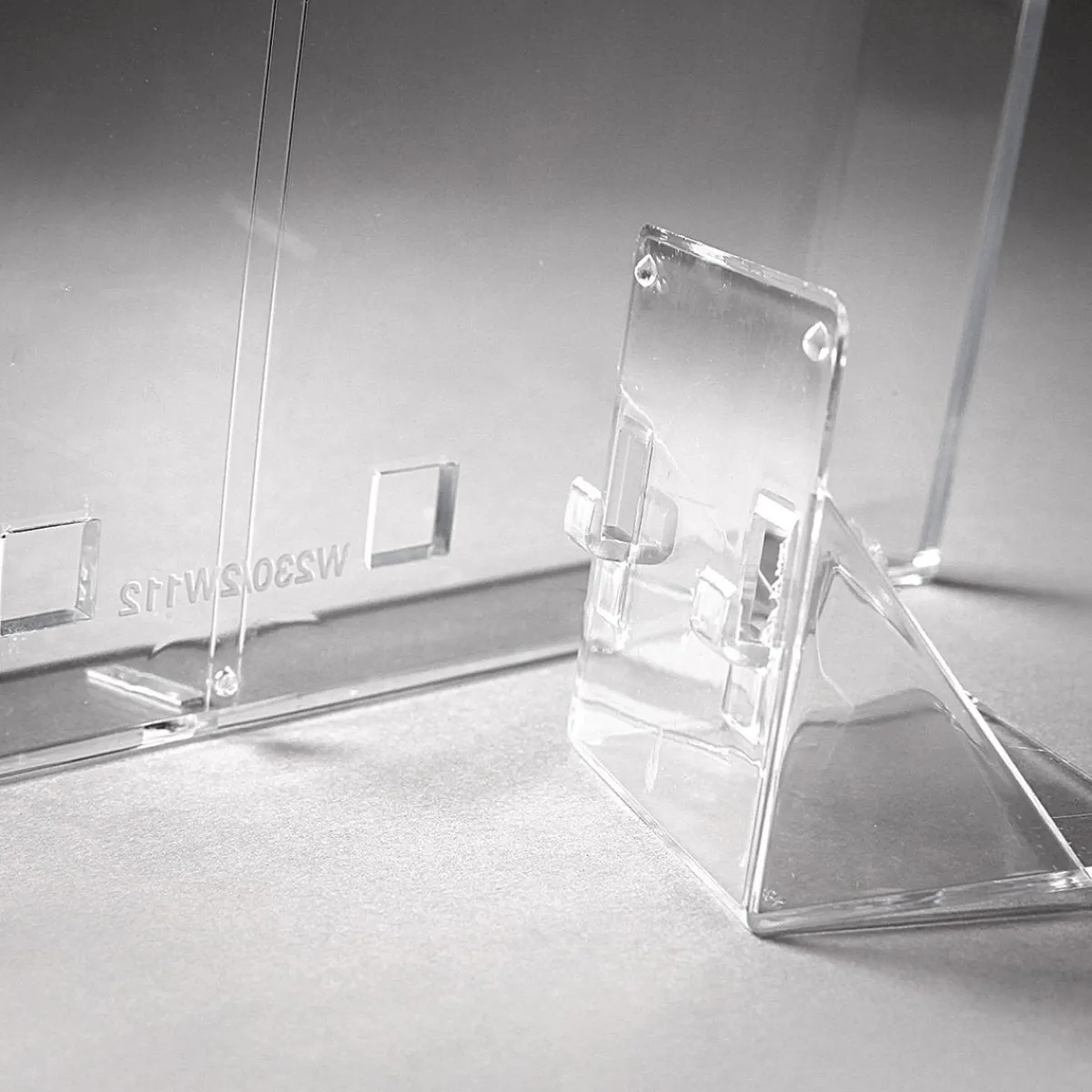 Clearance DecoWoerner Prospekthalter Flexi DIN A5 transparent