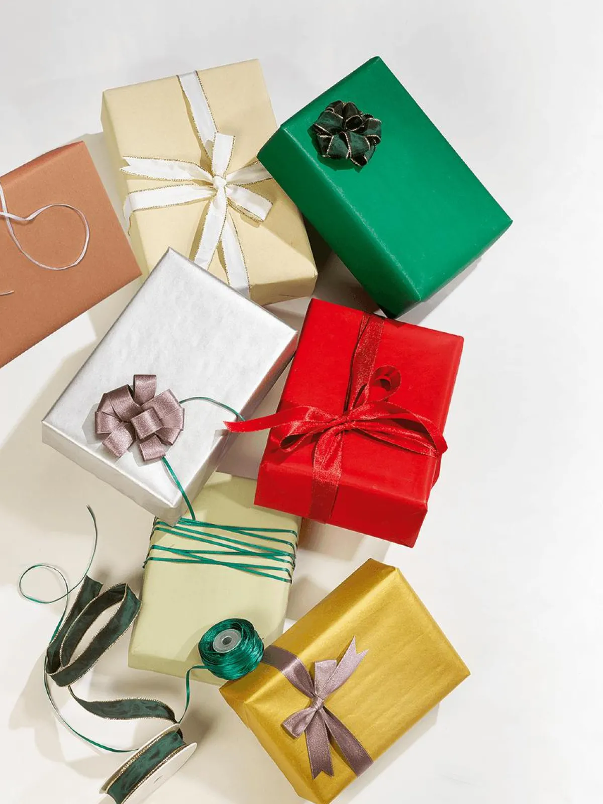 Online DecoWoerner Recycelte Geschenkpapier-Rolle, 50 M, See grün