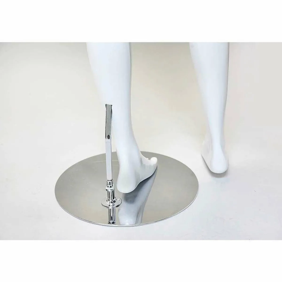 Online DecoWoerner Schaufensterpuppe Weiblich APART Glossy weiß