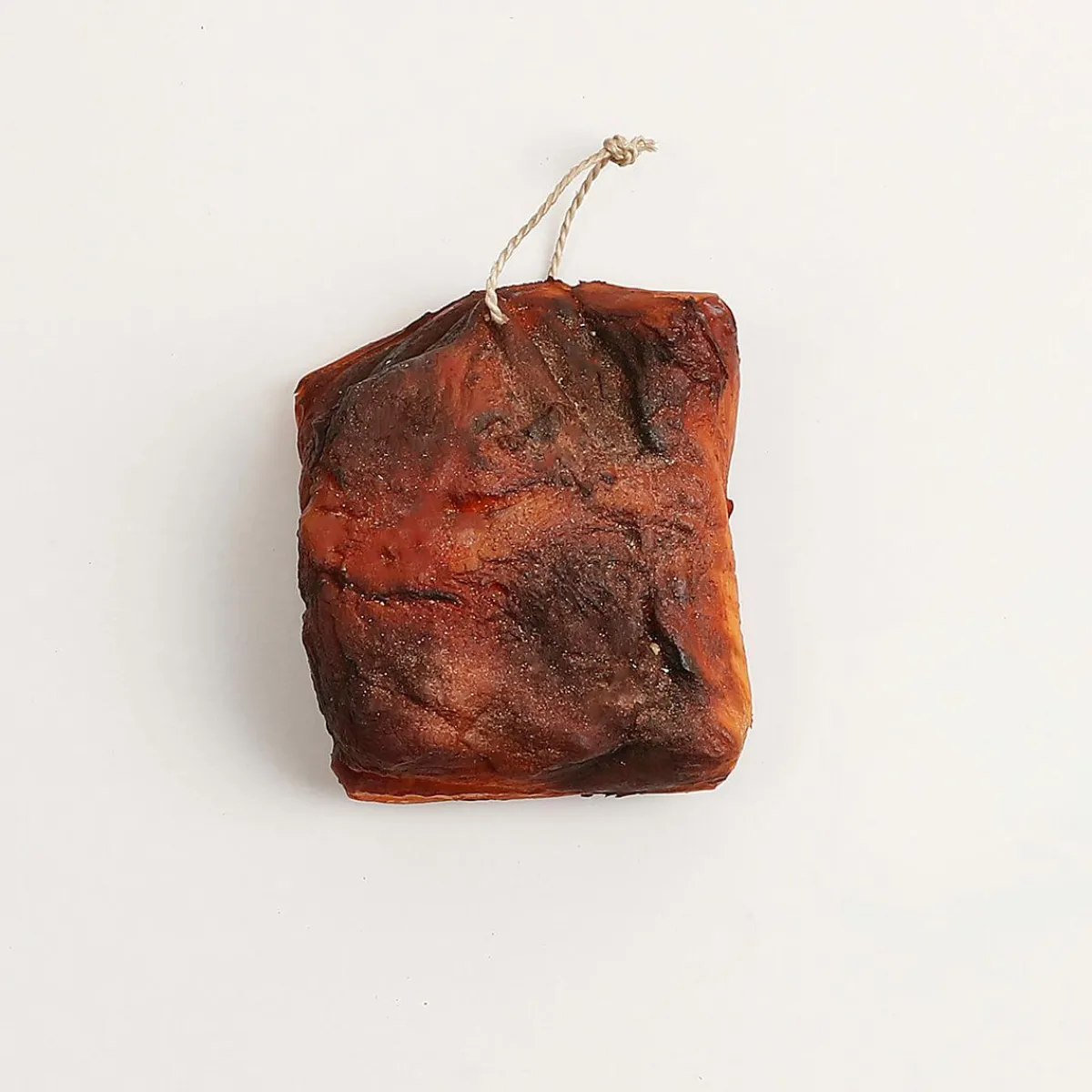 Outlet DecoWoerner Schwarzgeräuchertes, Lebensmittel-Attrappe 15 Cm rot