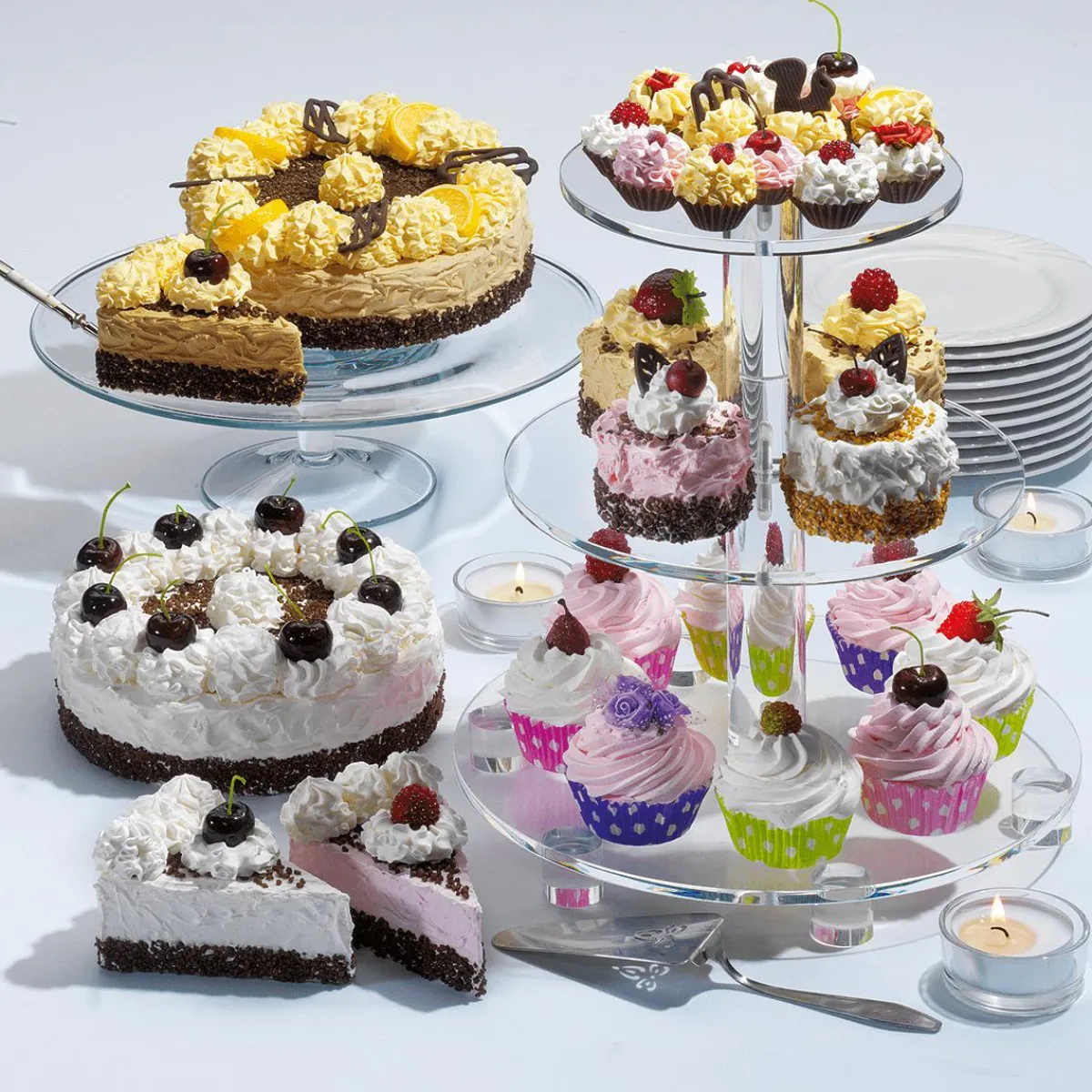 Clearance DecoWoerner Schwarzwälder Kirschtorte Attrappe weiß