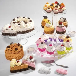 Sale DecoWoerner Schwarzwälderkirschtorte Lebensmittel-Attrappe, Pack à 2 Stück weiß