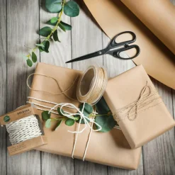 Discount DecoWoerner Umweltfreundliches Recyceltes Geschenkpapier Kraftpapier, Secare Rolle 50 M braun