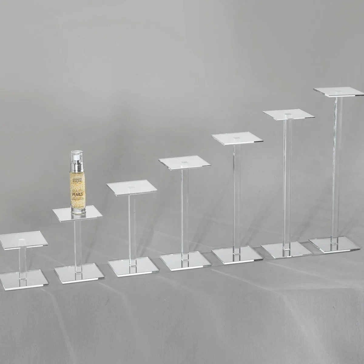 Hot DecoWoerner Vierkantsäule Aus Acryl 15 Cm Hoch transparent