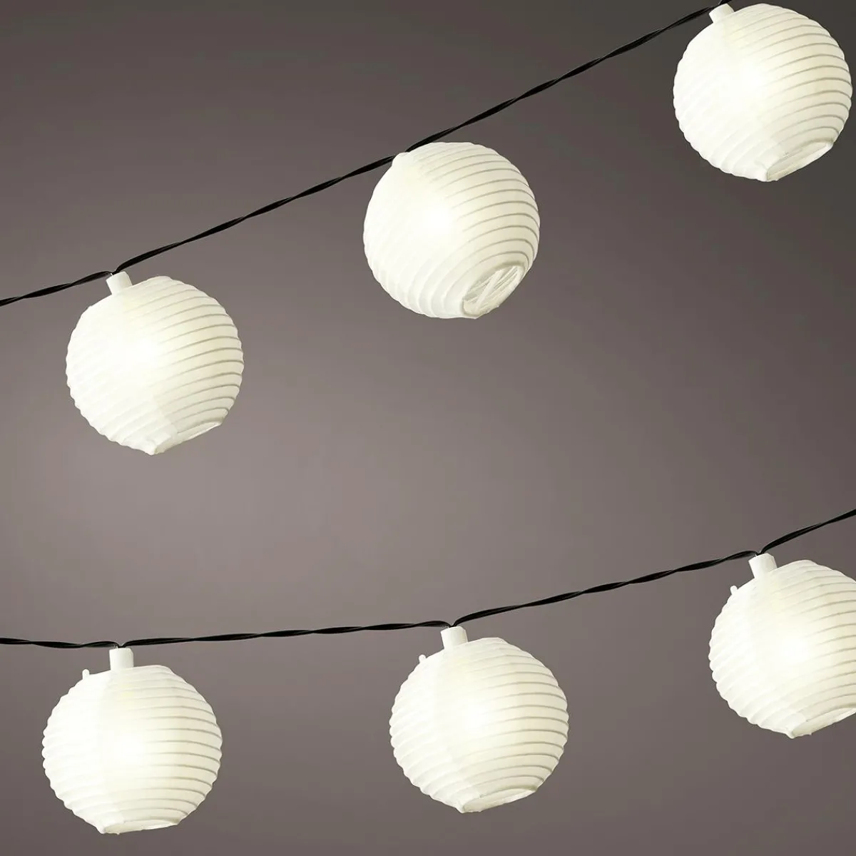 Hot DecoWoerner e Solar LED Lampion Lichterkette 450 Cm weiß