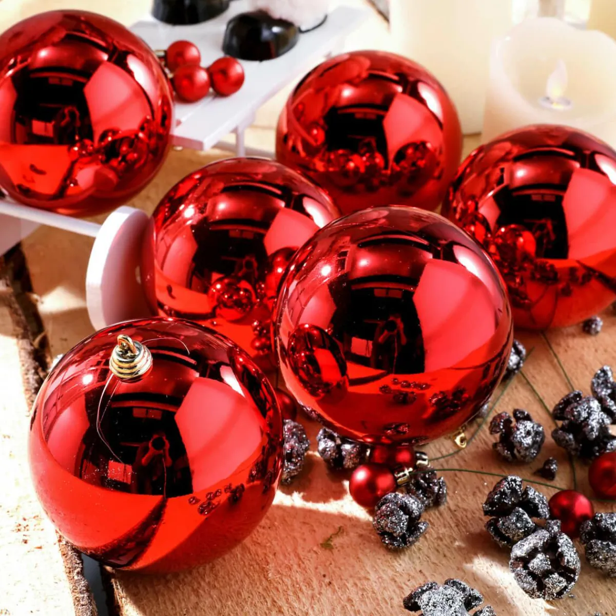 Clearance DecoWoerner Weihnachtskugeln Glänzend Schwer Entflammbarem 6 Cm 24 Stück rot