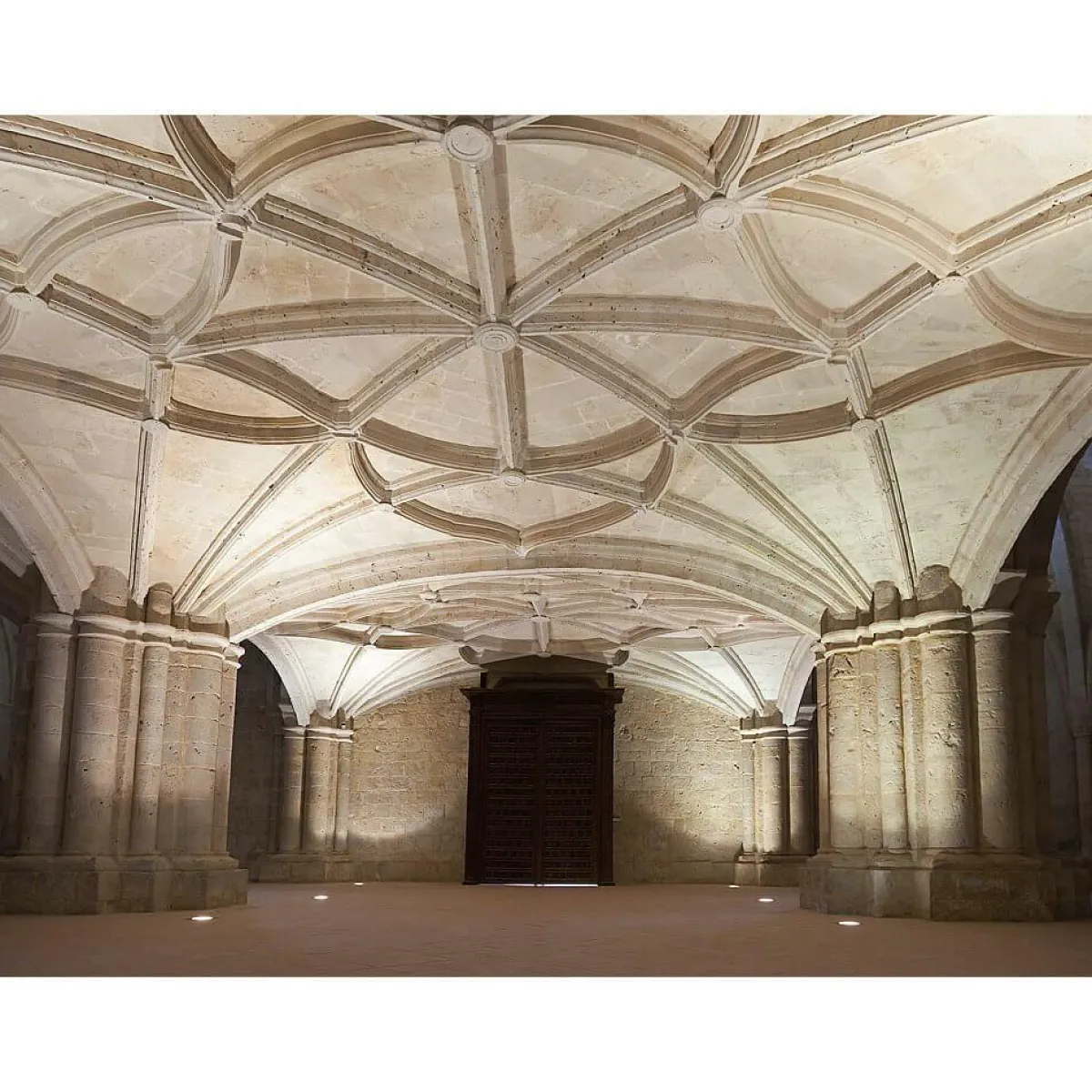 Clearance DecoWoerner XXL-Planenbanner "Gewölbehimmel" Aus Schwer Entflammbarer LKW-Plane 250 X 330 Cm Beige